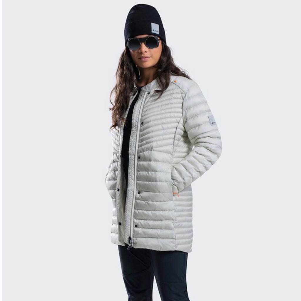 Orage Women's White Ski & Snow Jacket